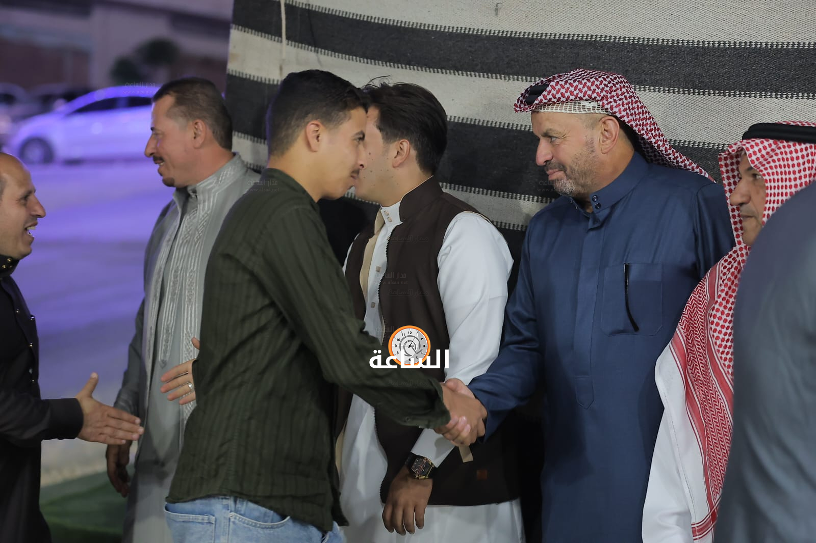 Madar Al-Saa Images 0.417515794131627
