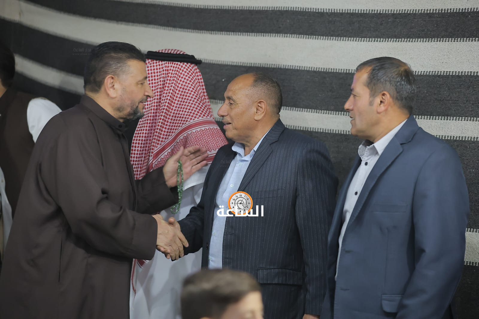 Madar Al-Saa Images 0.3781458867489571