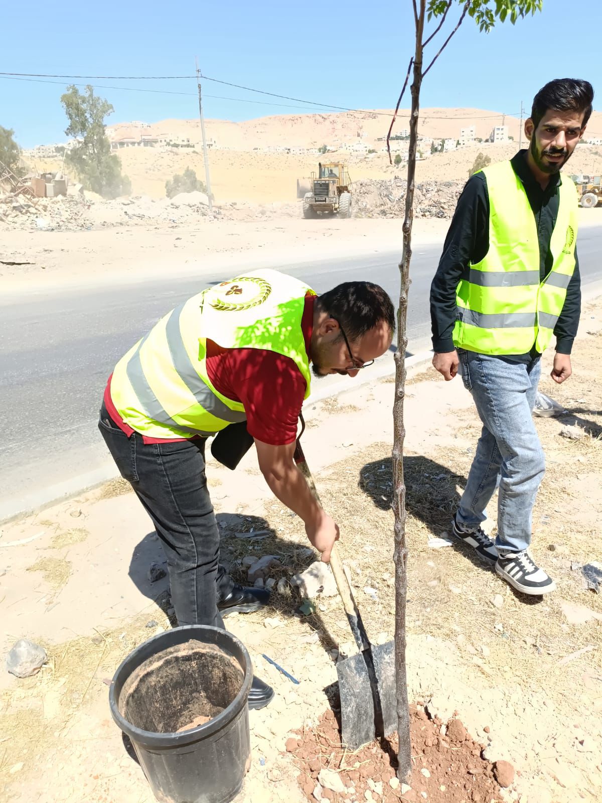 Madar Al-Saa Images 0.6172720288382165