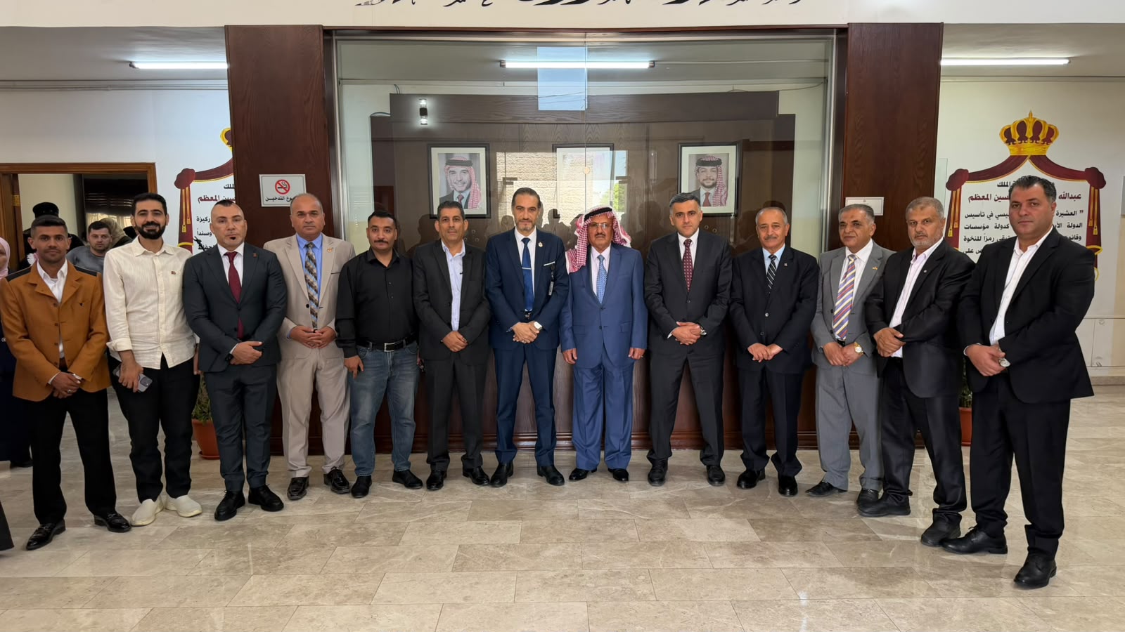 Madar Al-Saa Images 0.8417774436755654