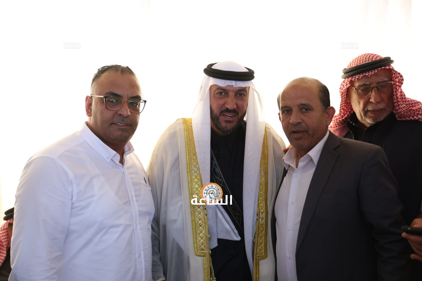 Madar Al-Saa Images 0.8281440634479681