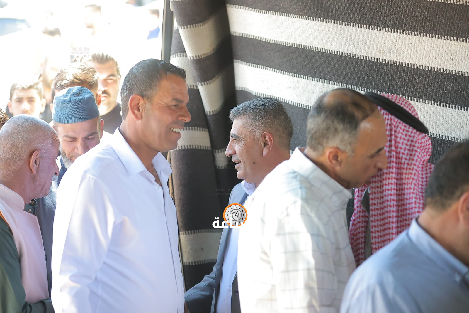 Madar Al-Saa Images 0.2530879373981959