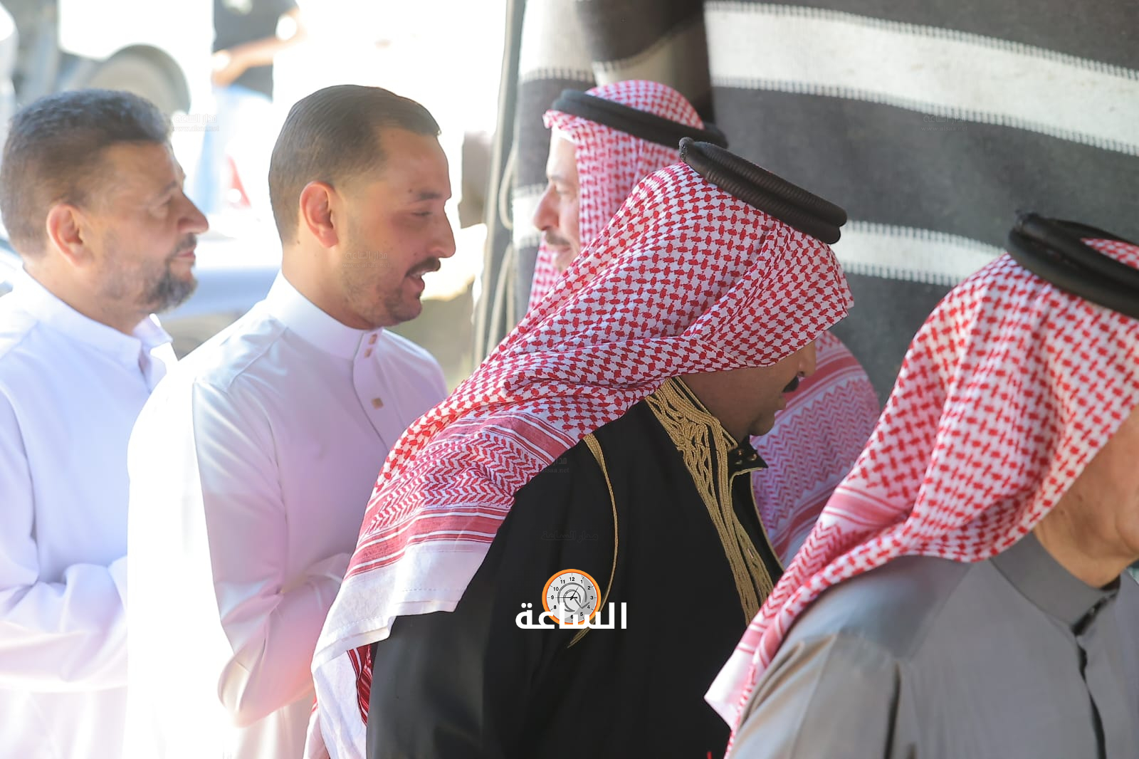 Madar Al-Saa Images 0.5389413434818446