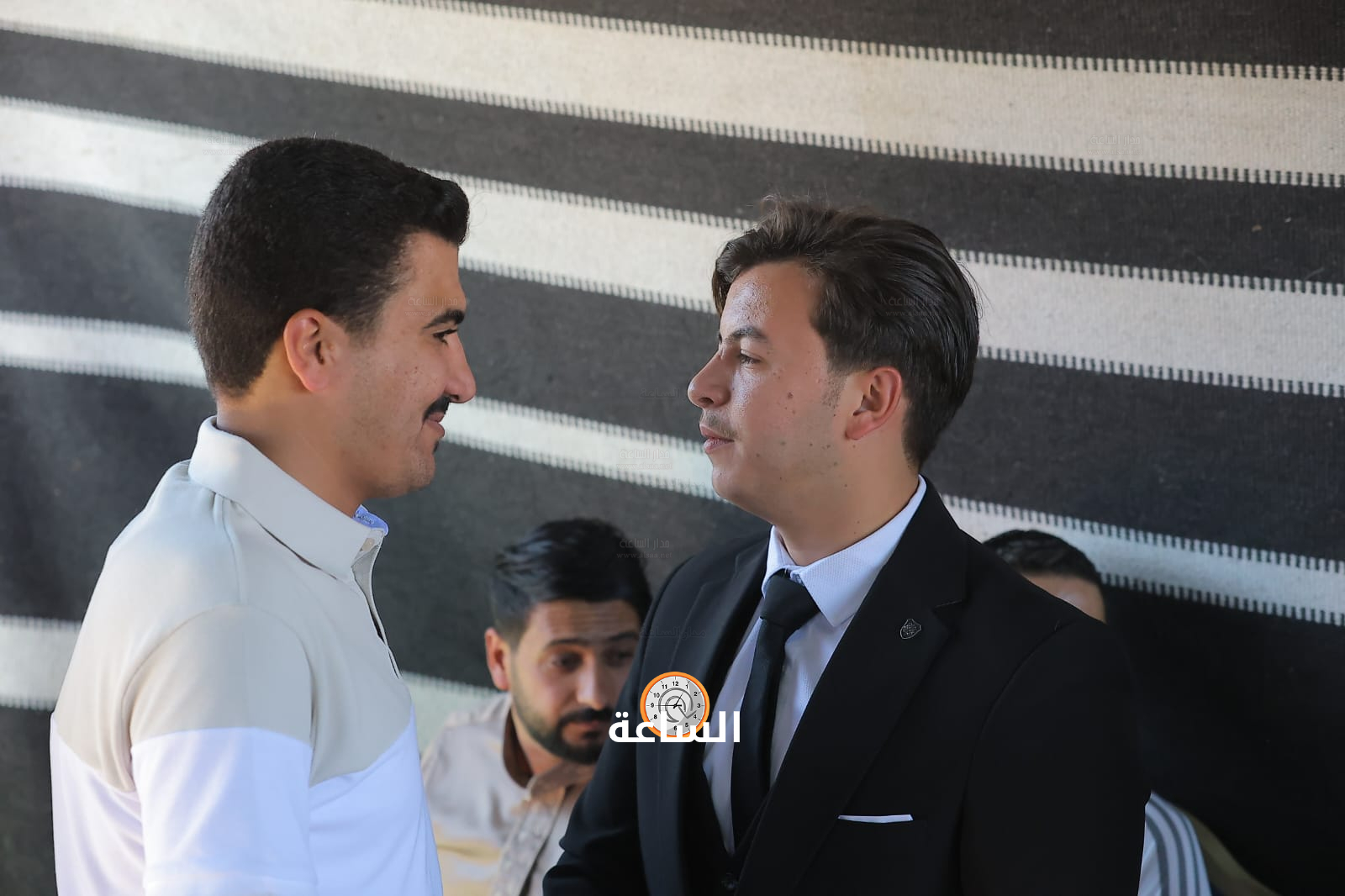 Madar Al-Saa Images 0.5226186923998232