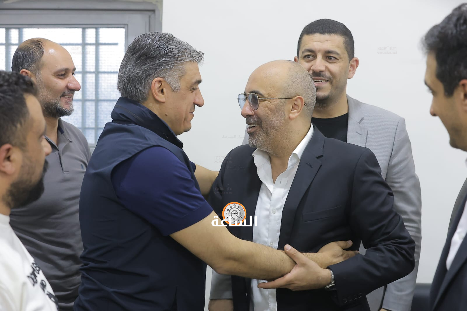 Madar Al-Saa Images 0.5268803026347436