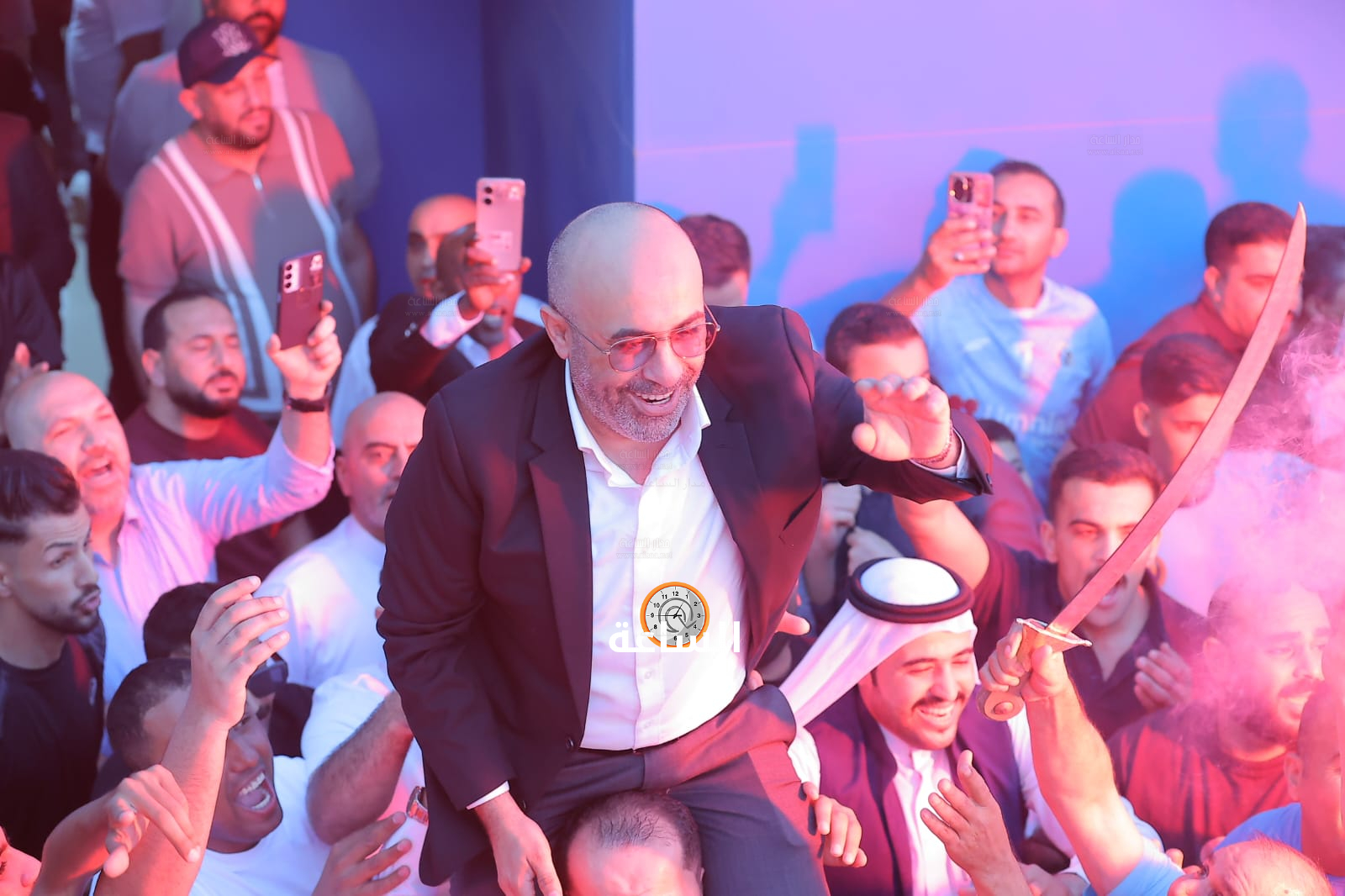 Madar Al-Saa Images 0.00018616534196358447