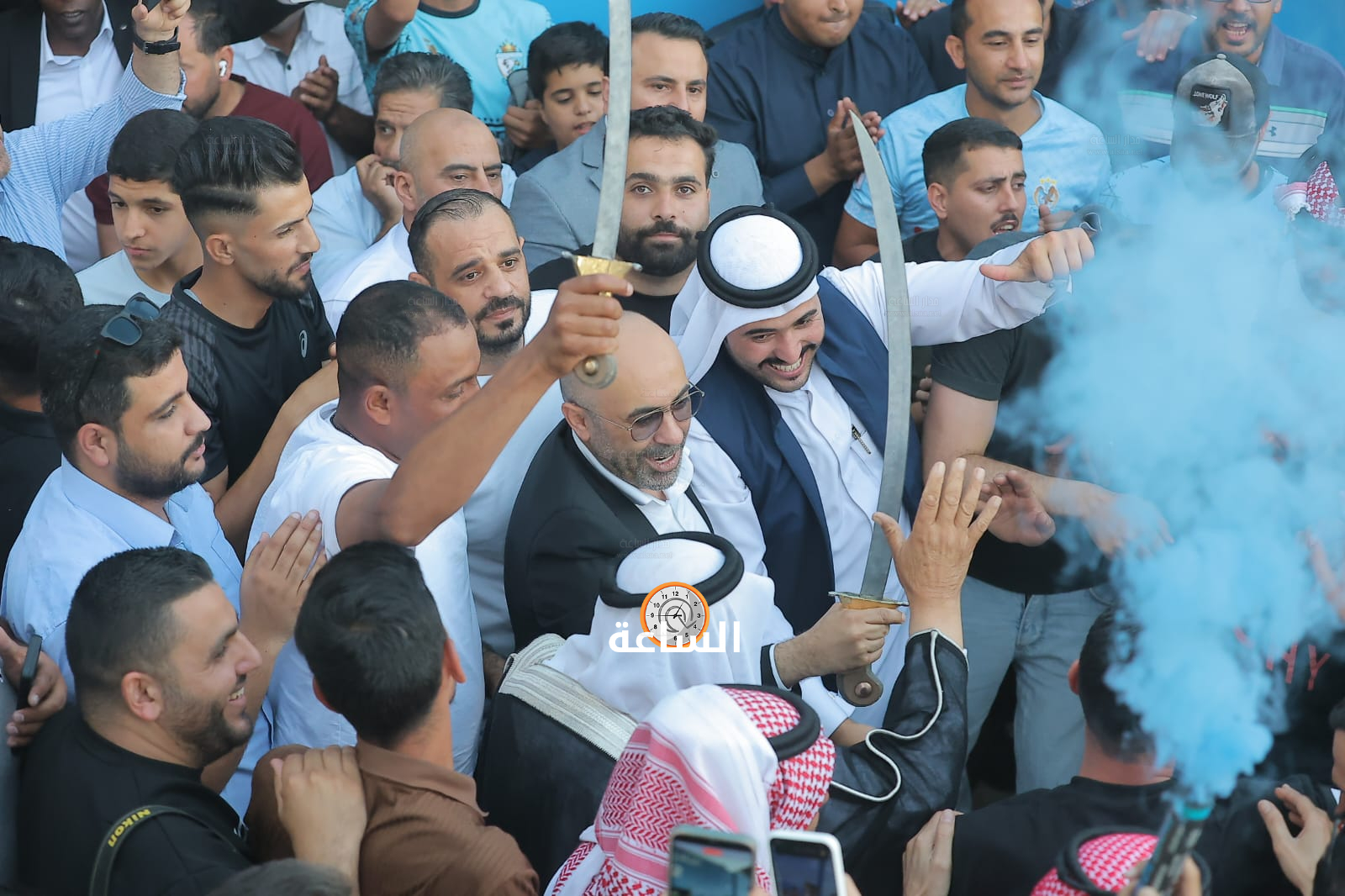 Madar Al-Saa Images 0.2511662823057136