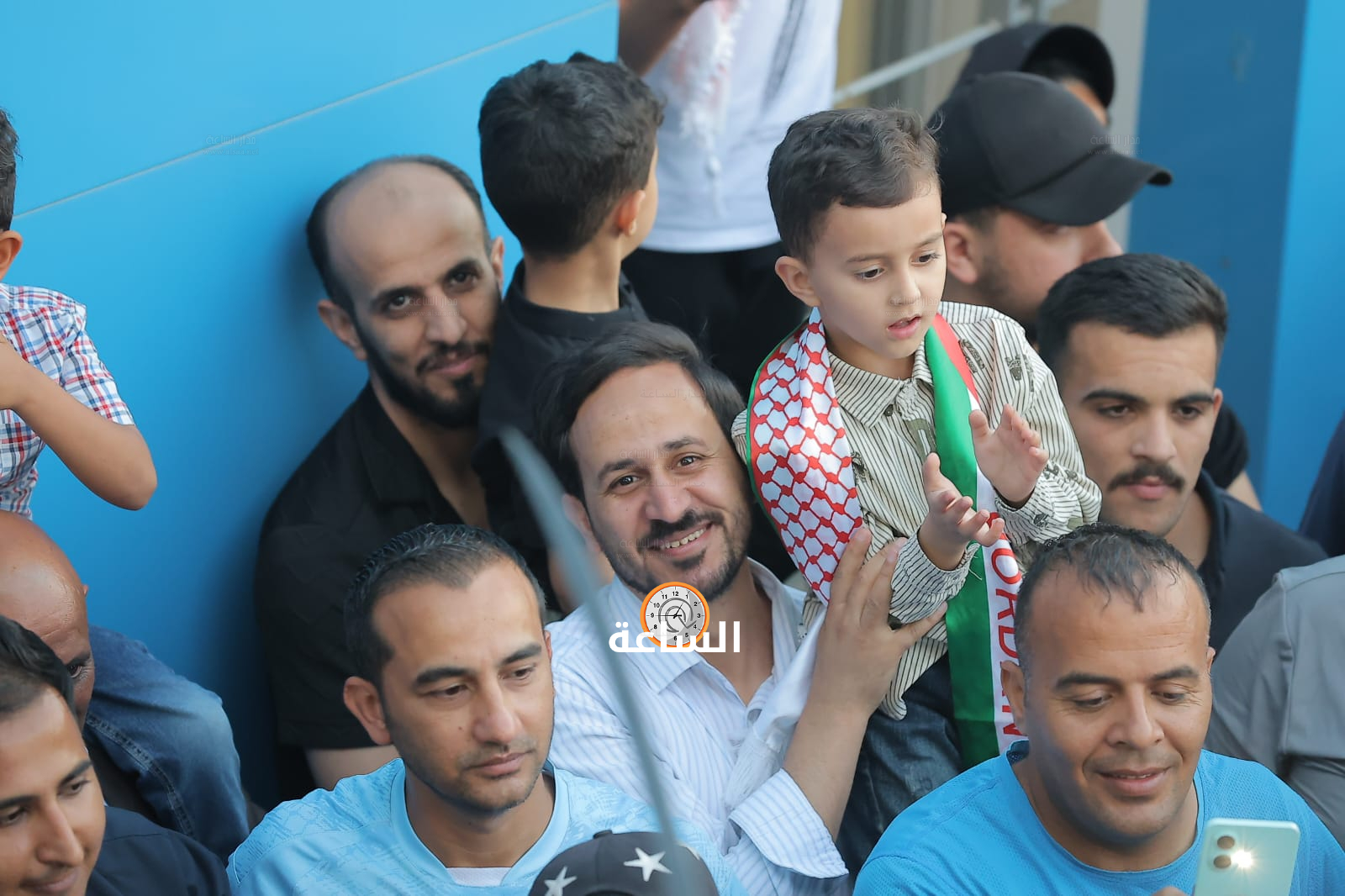 Madar Al-Saa Images 0.12560892330459905