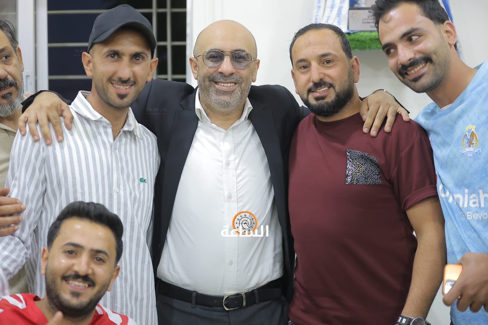 Madar Al-Saa Images 0.5583340666992743