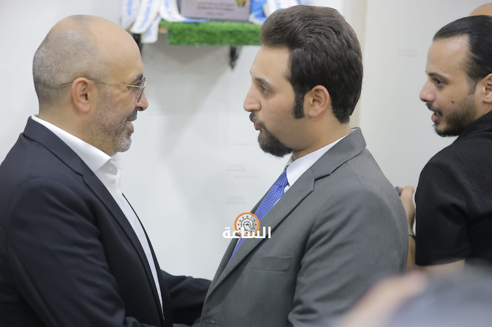 Madar Al-Saa Images 0.8839042285703208