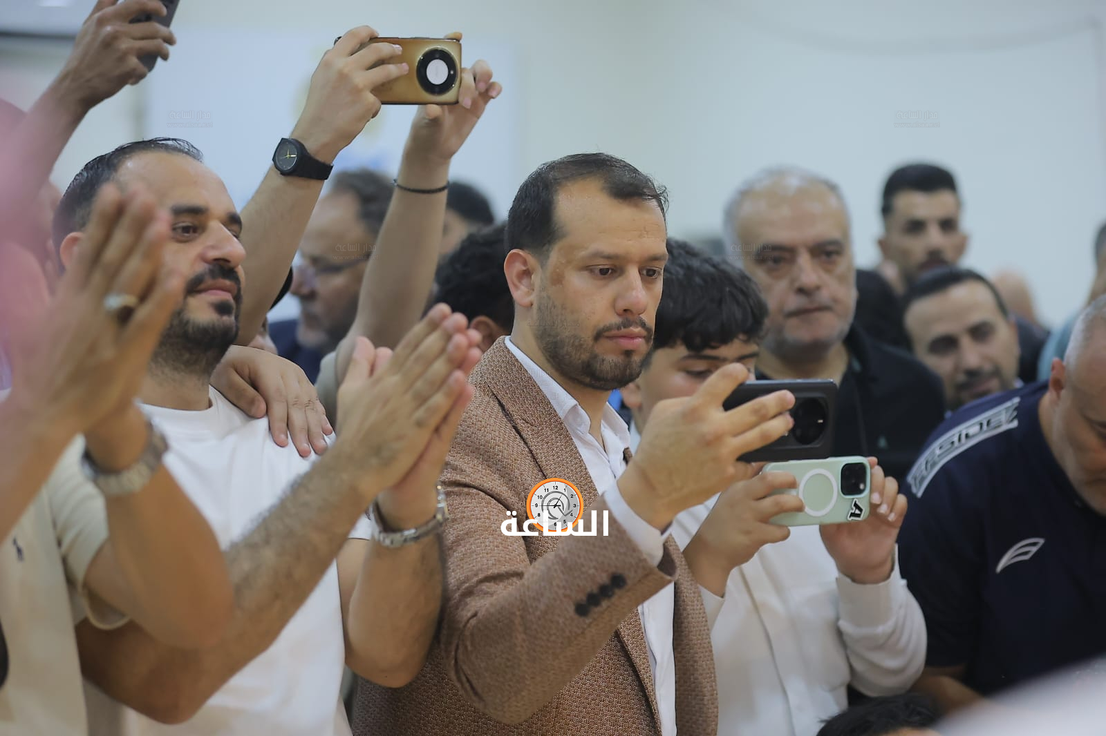 Madar Al-Saa Images 0.1262438605841898