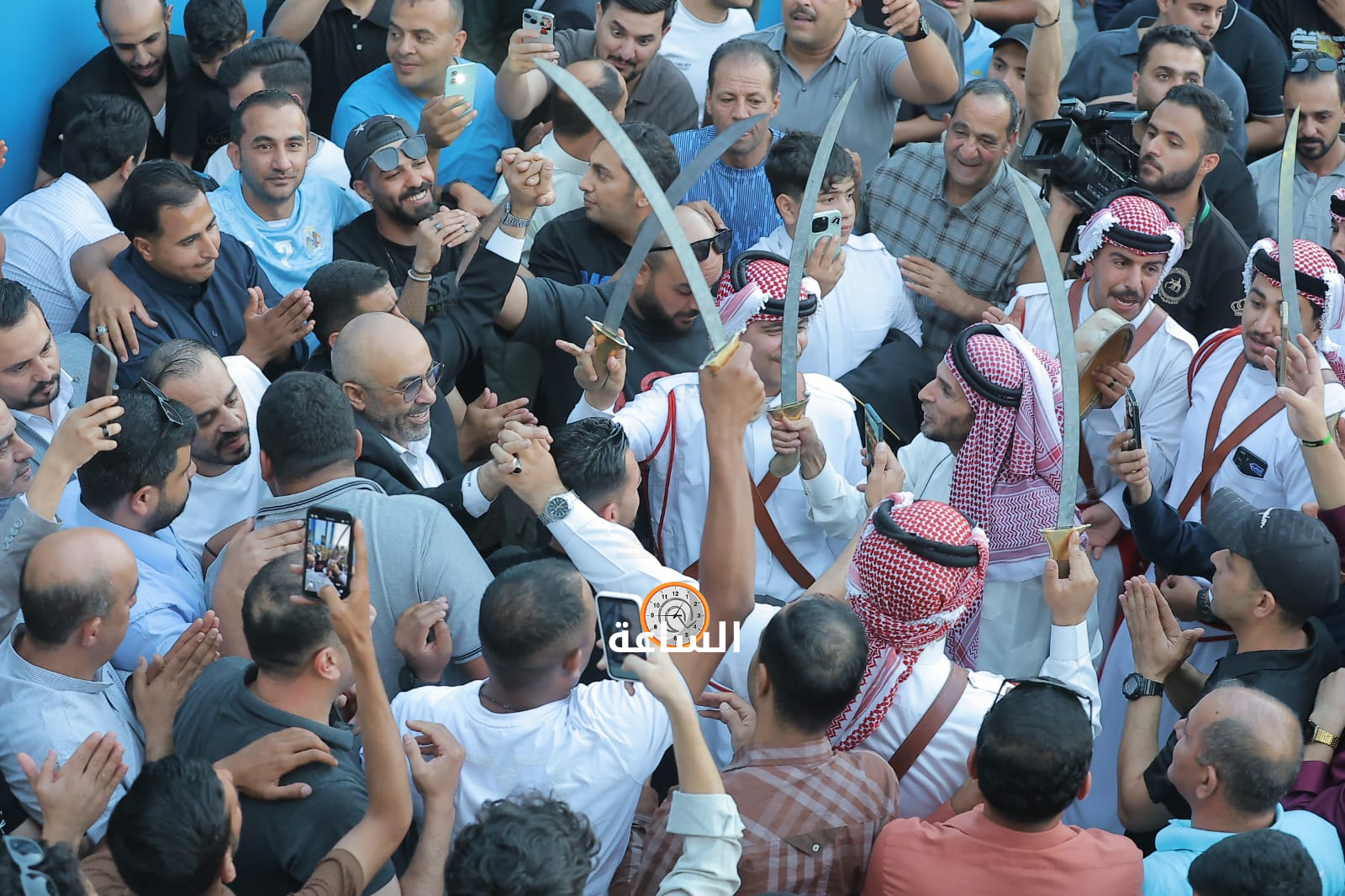 Madar Al-Saa Images 0.779319381301872