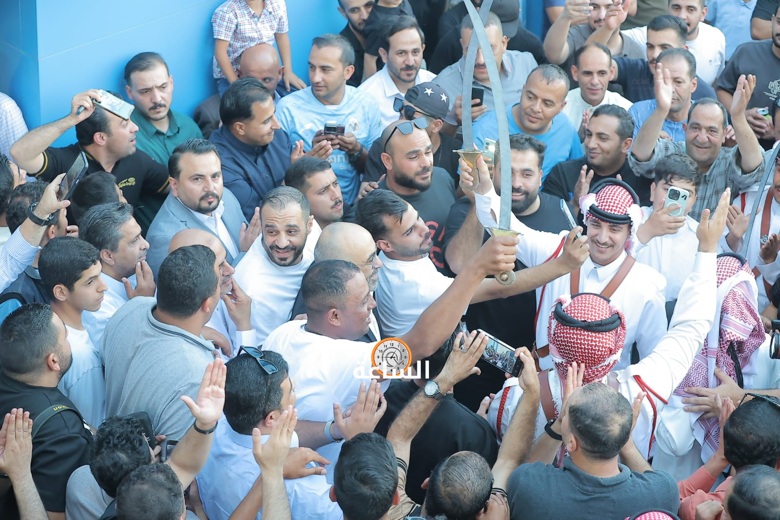 Madar Al-Saa Images 0.251528068965591