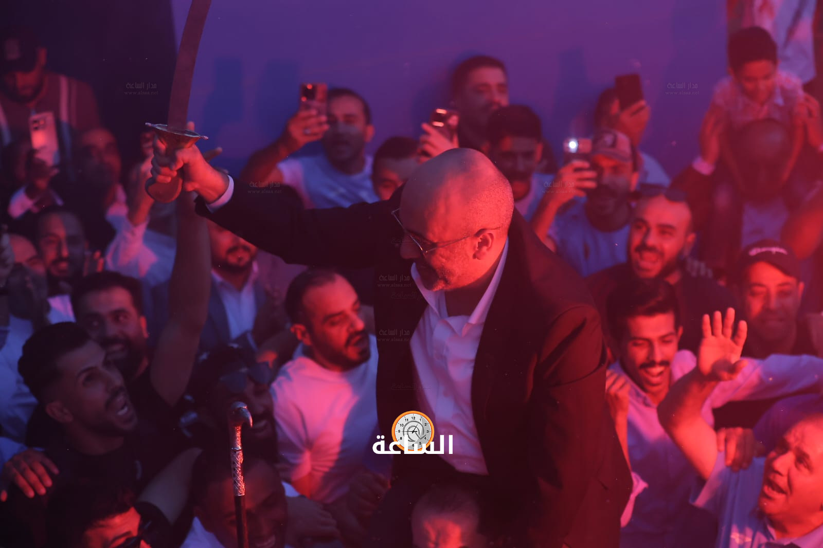 Madar Al-Saa Images 0.8632836374025483