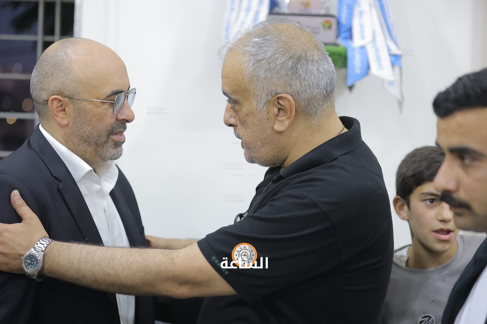 Madar Al-Saa Images 0.8394687441307648