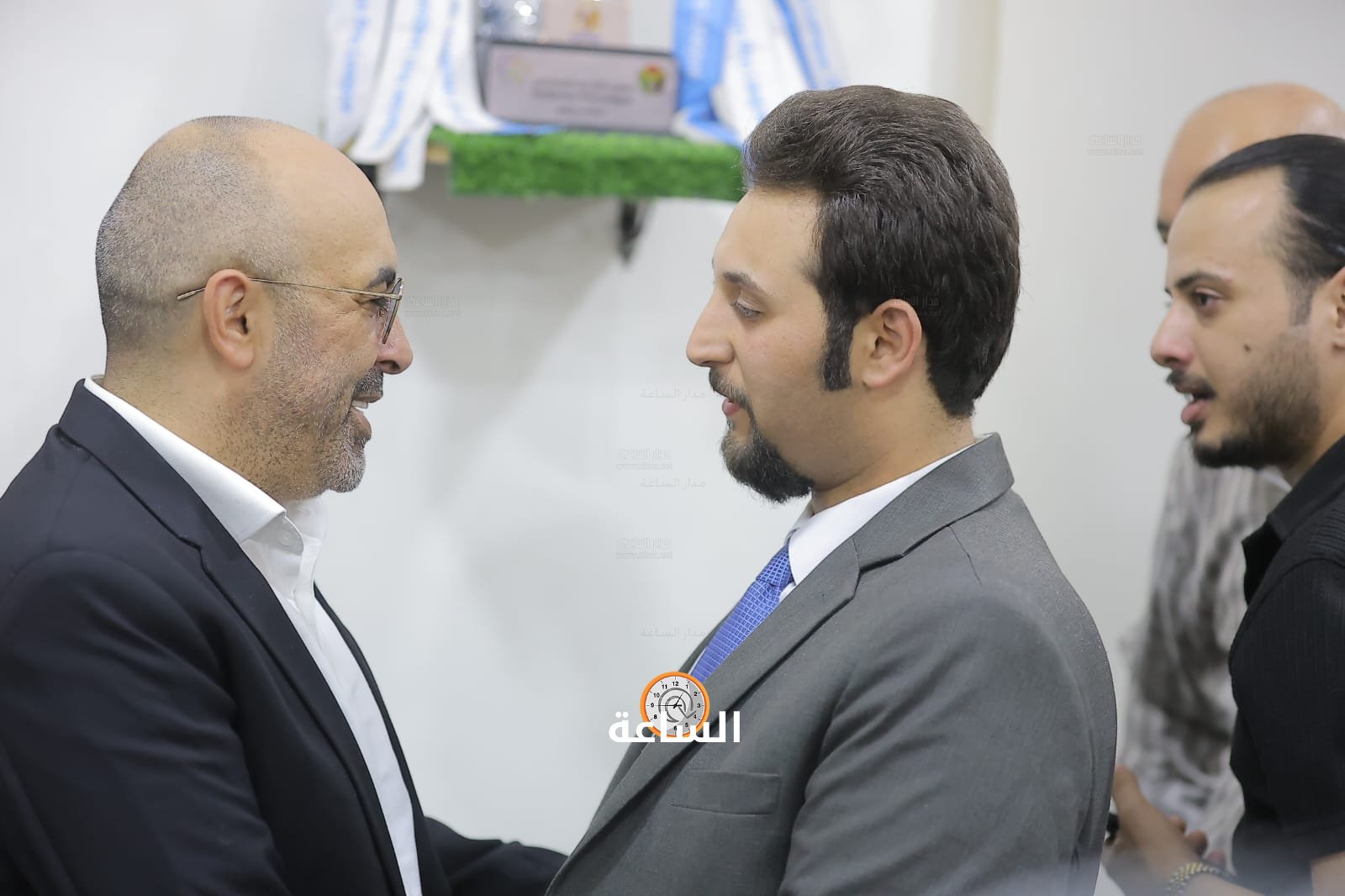 Madar Al-Saa Images 0.0596266453406632