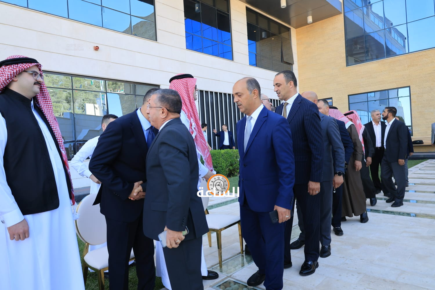 Madar Al-Saa Images 0.674108397873463