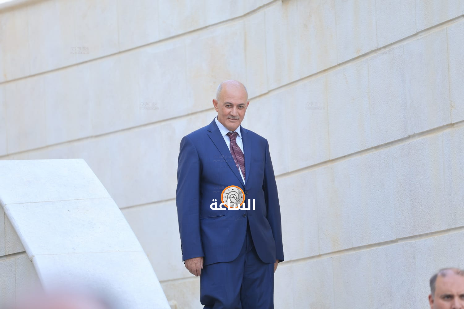 Madar Al-Saa Images 0.004235342027212985
