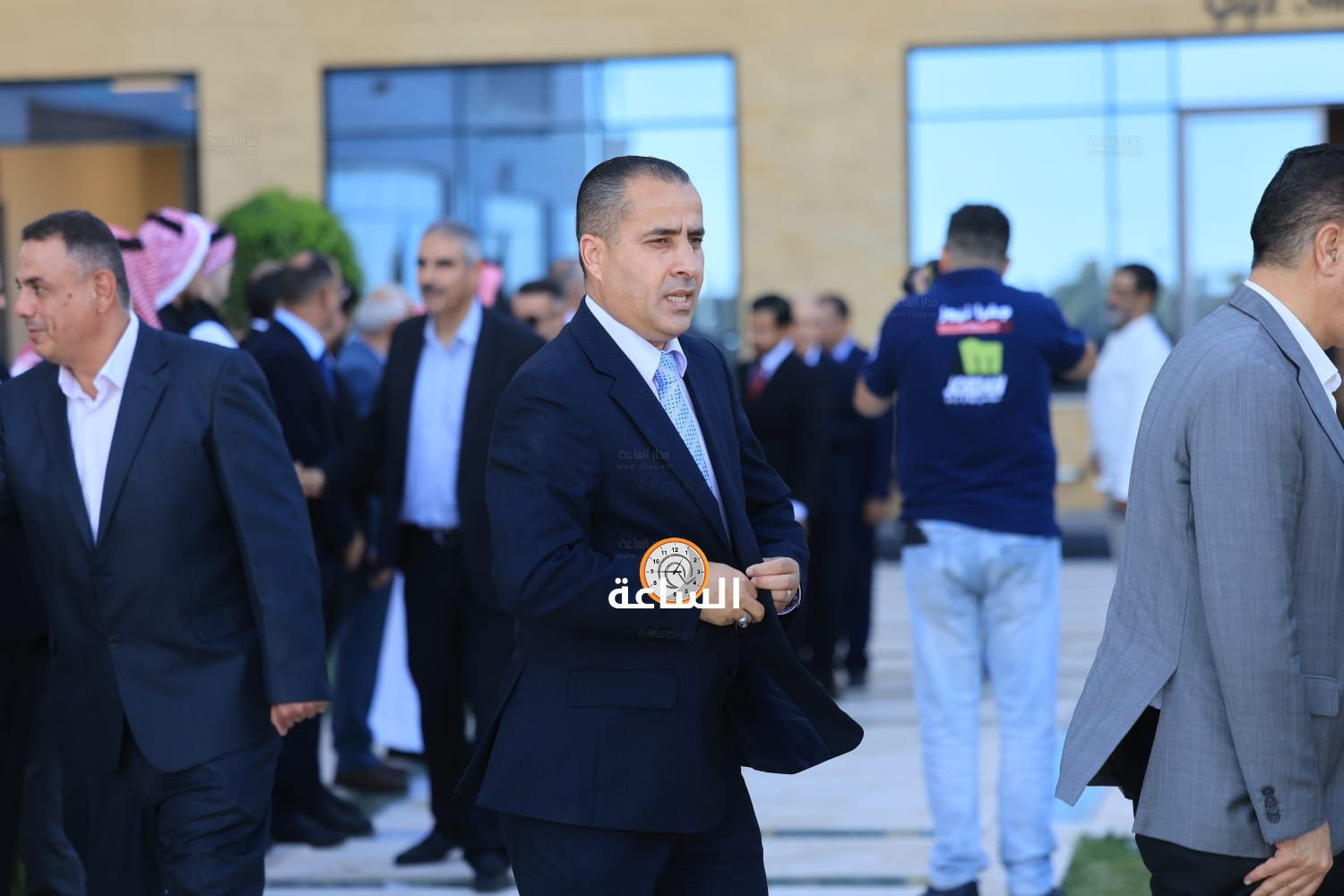 Madar Al-Saa Images 0.13690838160514296