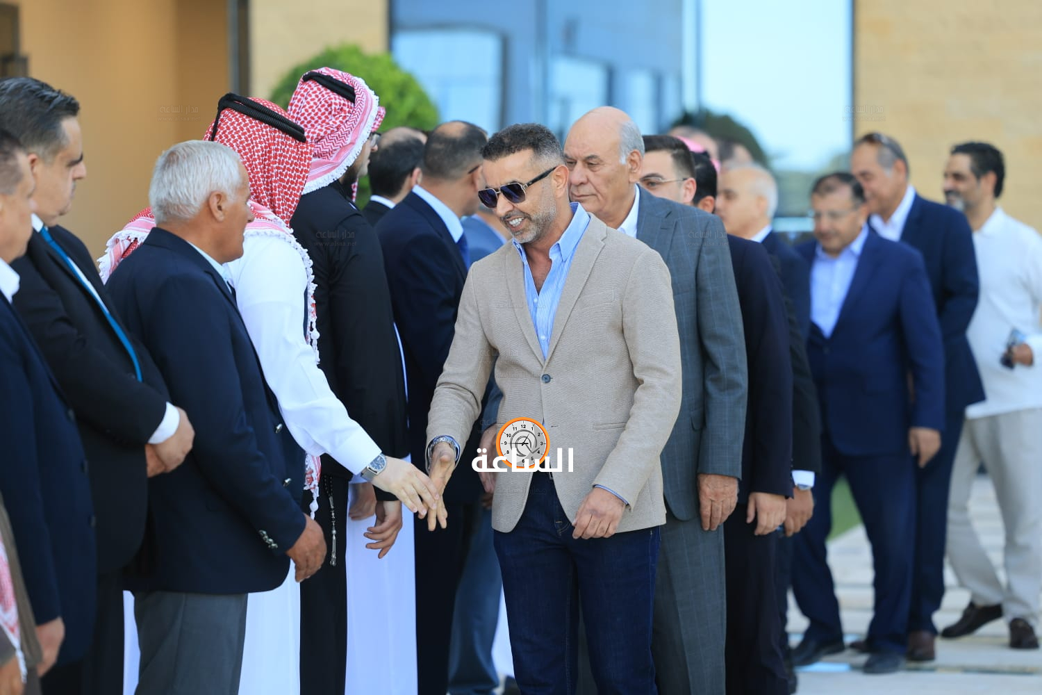 Madar Al-Saa Images 0.6190343004299934