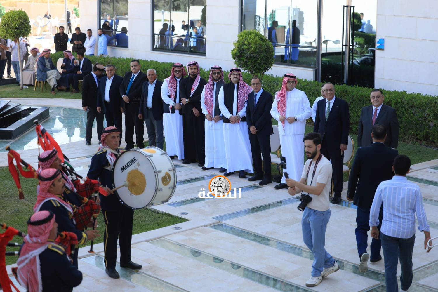 Madar Al-Saa Images 0.7835460943655431