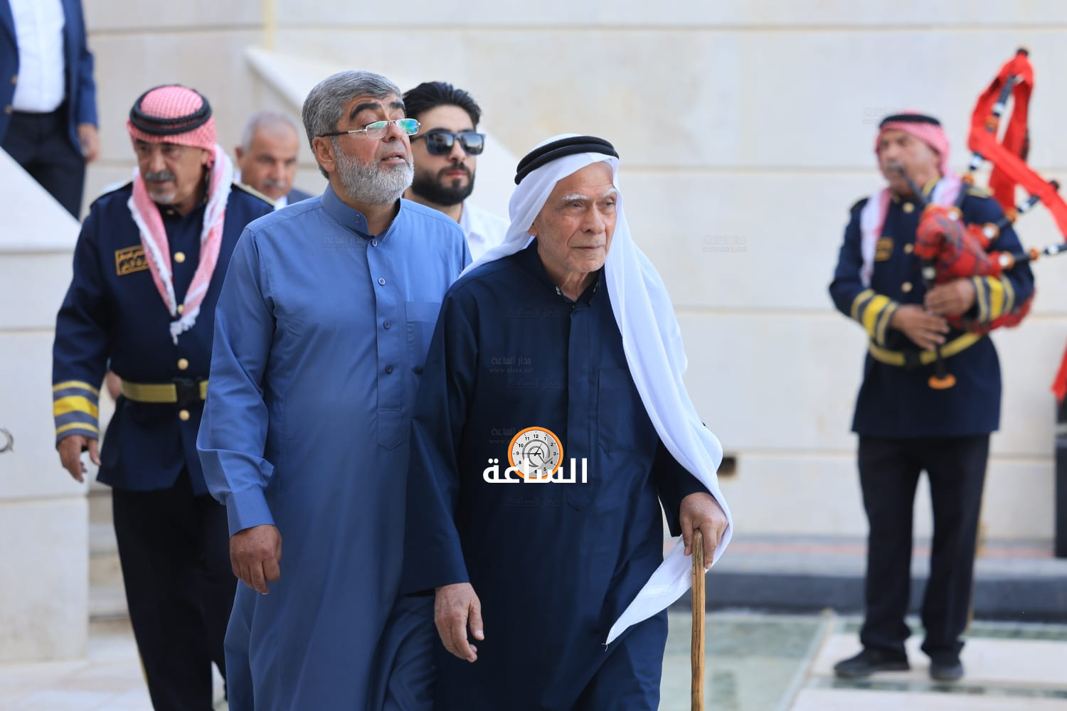 Madar Al-Saa Images 0.7290181433787216