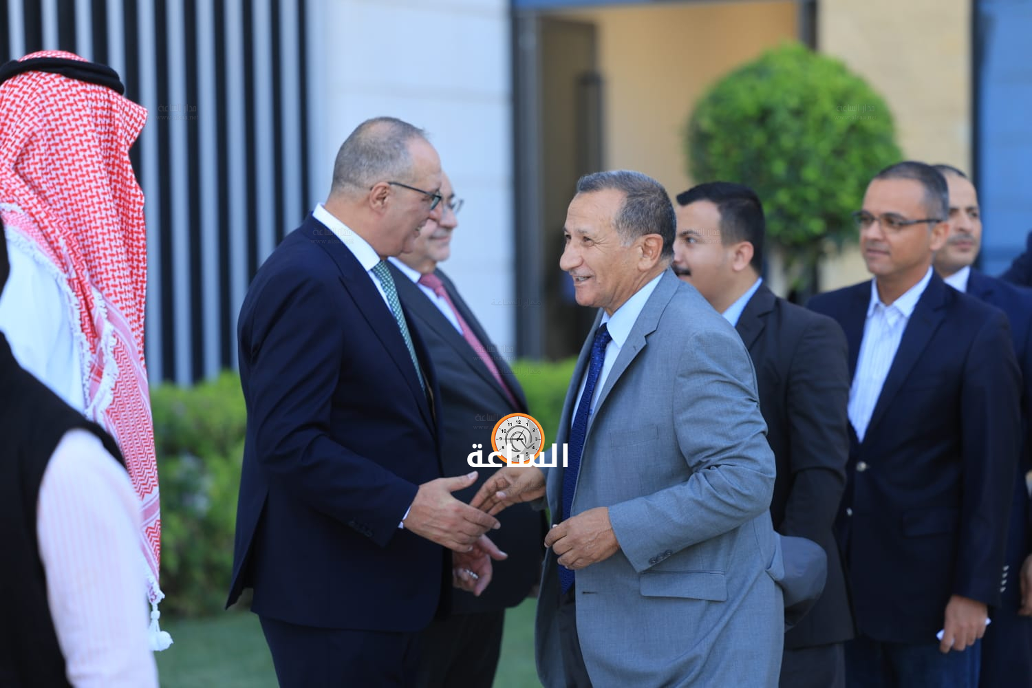 Madar Al-Saa Images 0.0902710926505319