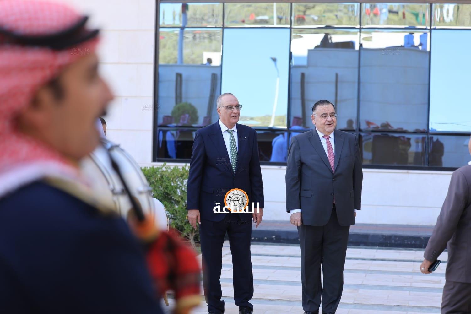 Madar Al-Saa Images 0.5414897257778575