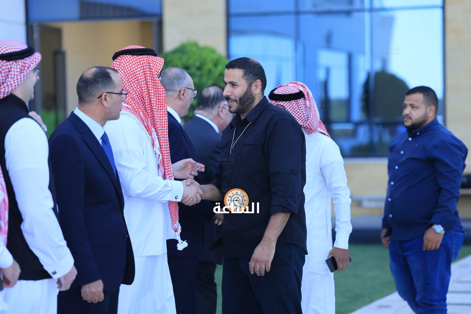 Madar Al-Saa Images 0.8215577875160479