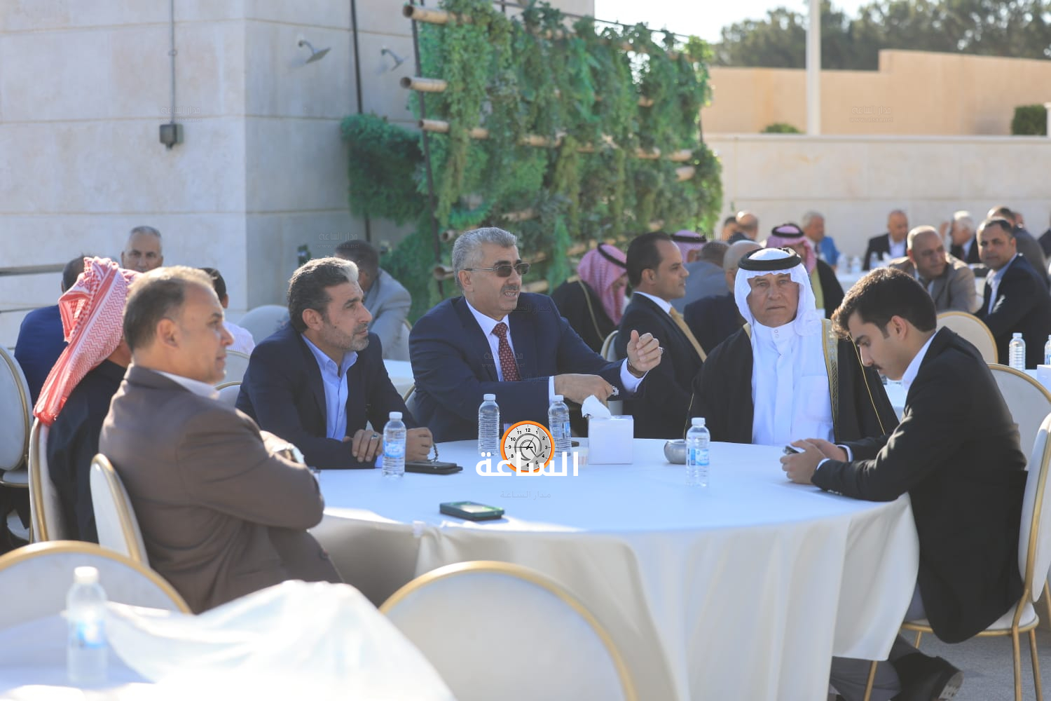 Madar Al-Saa Images 0.7439578539862993