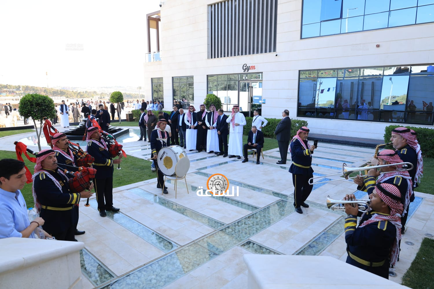 Madar Al-Saa Images 0.7048439715906718