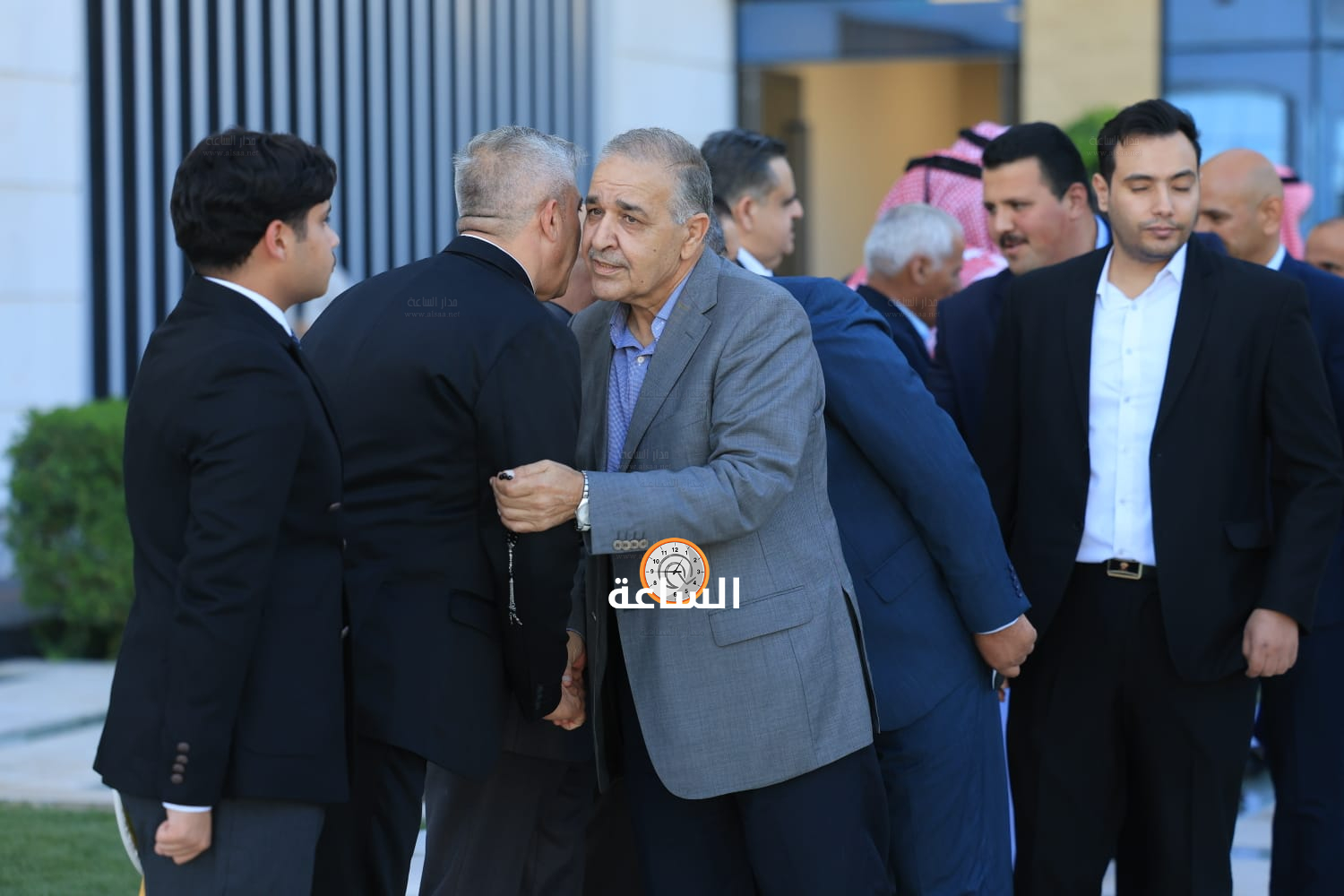 Madar Al-Saa Images 0.6471371835775159