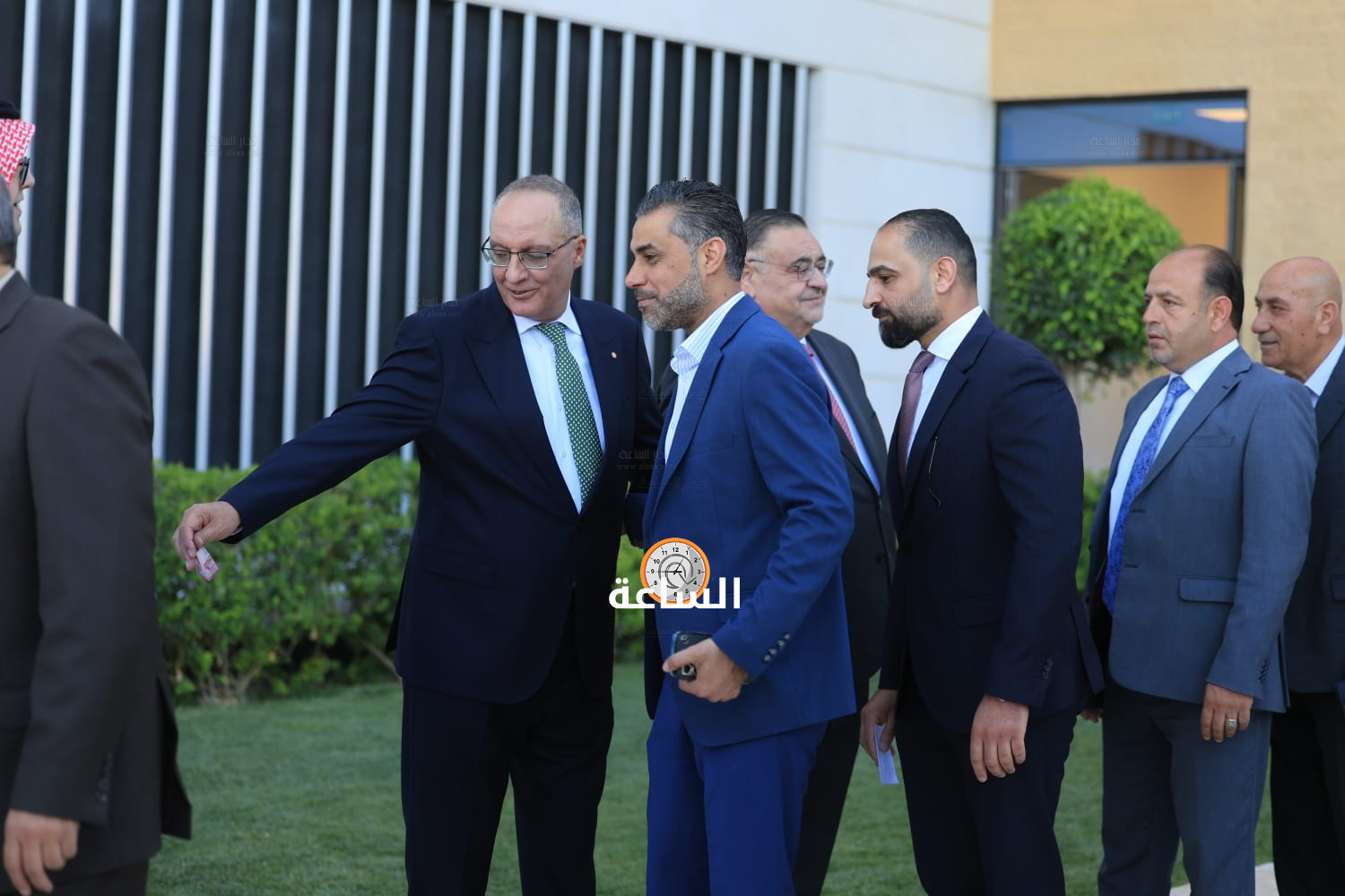 Madar Al-Saa Images 0.6507471590433948