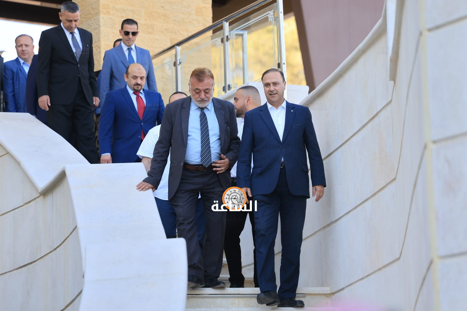 Madar Al-Saa Images 0.4929343331153506