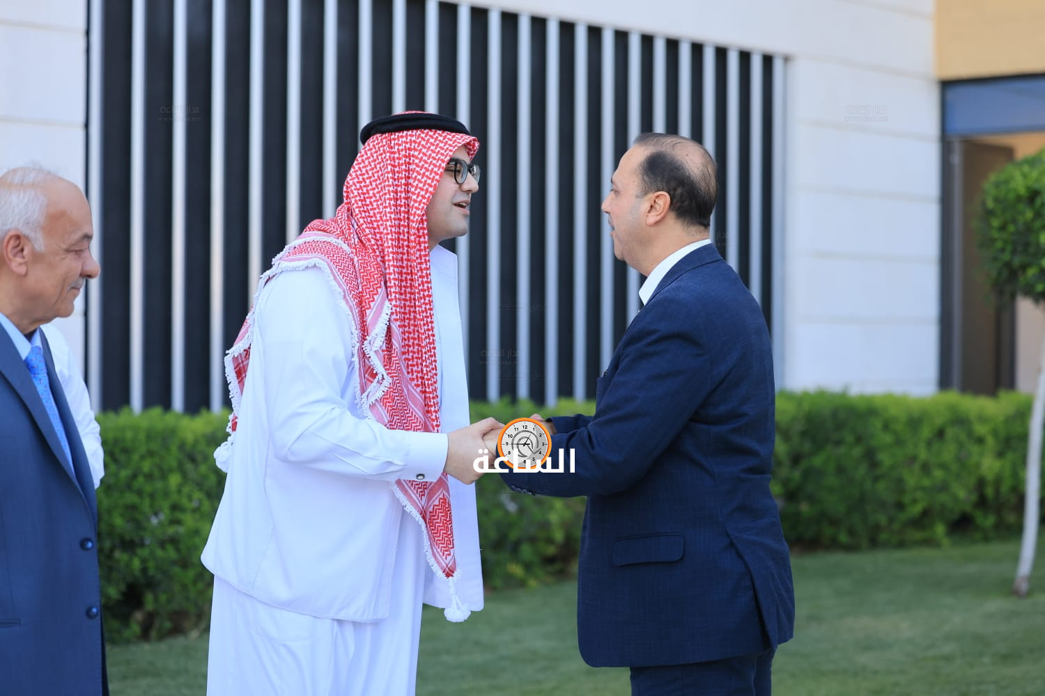 Madar Al-Saa Images 0.47830496205729434