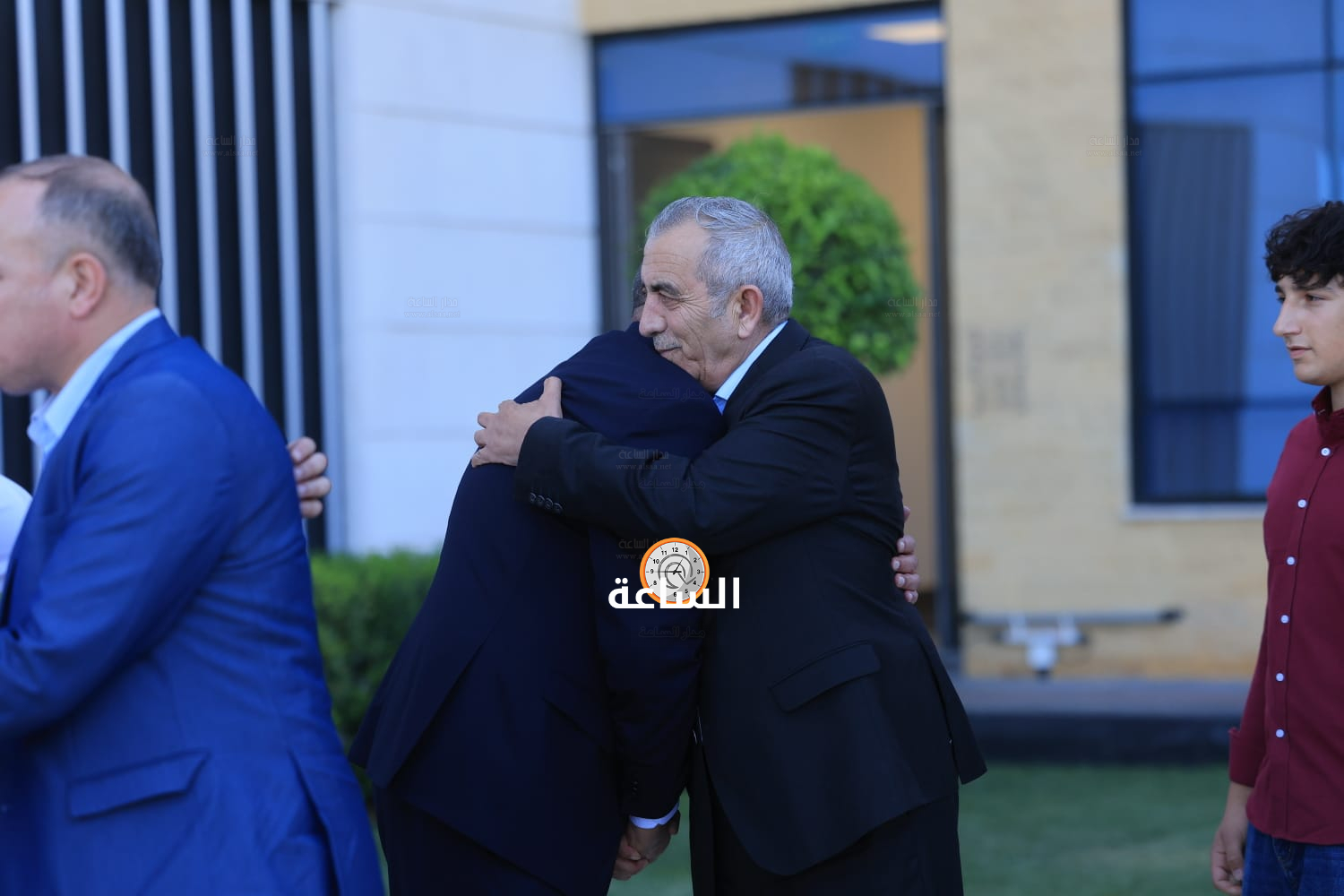 Madar Al-Saa Images 0.17062633443601494