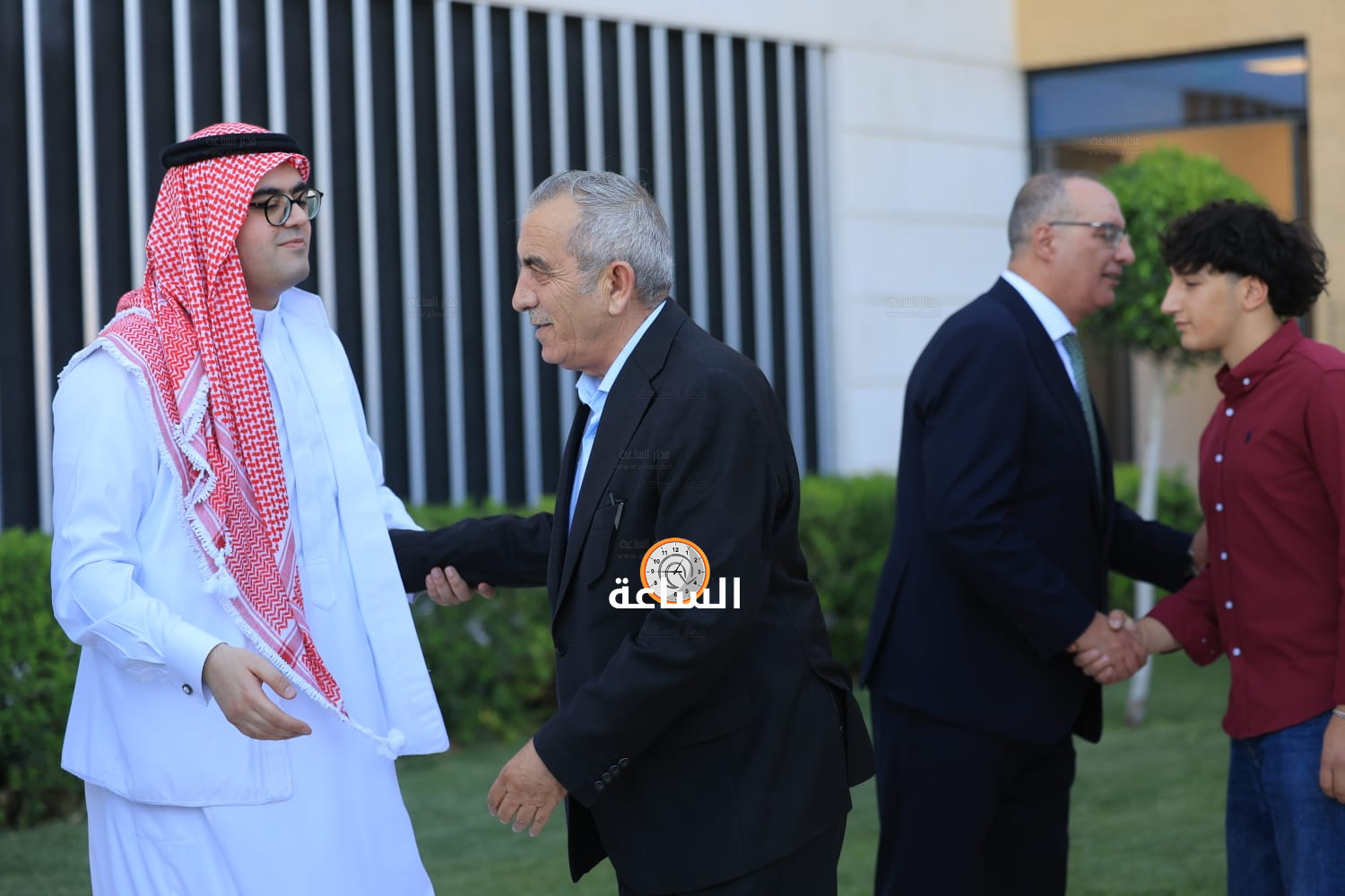 Madar Al-Saa Images 0.4572498318303011