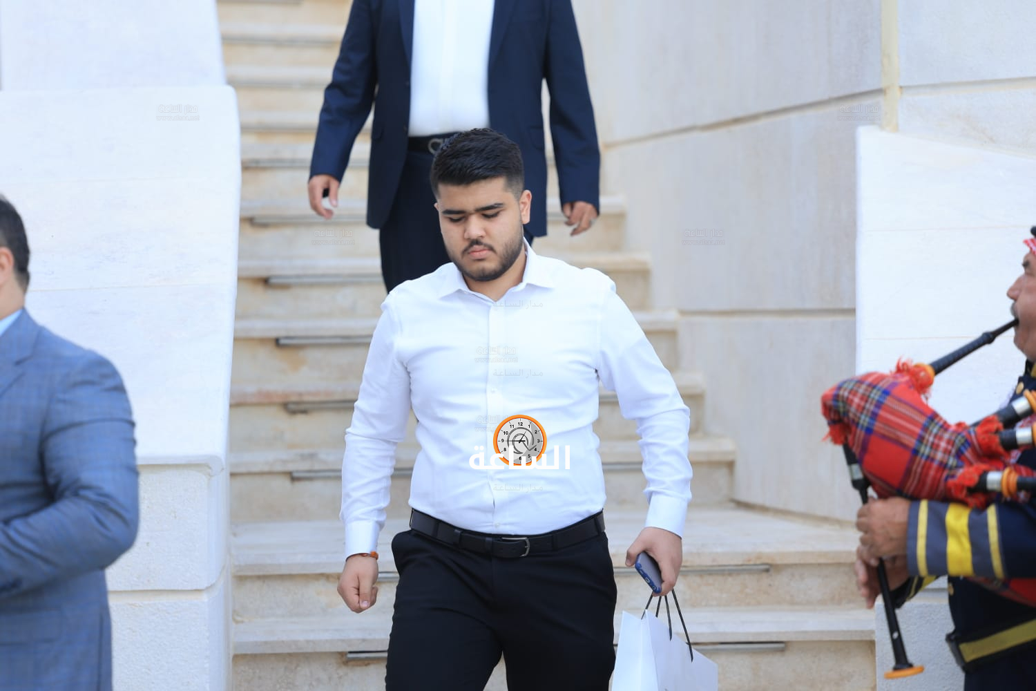 Madar Al-Saa Images 0.4619753256687035