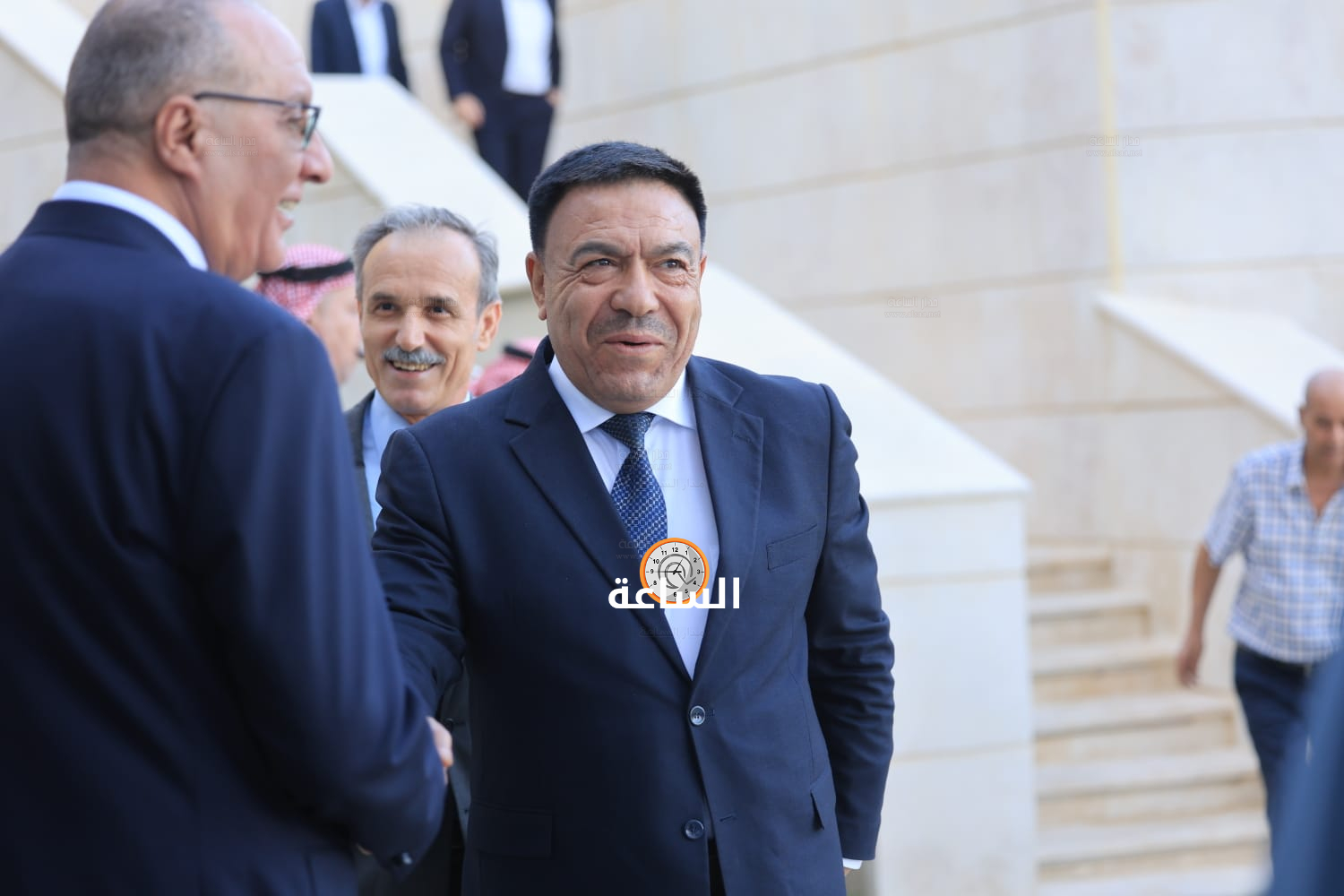 Madar Al-Saa Images 0.6035261831682736