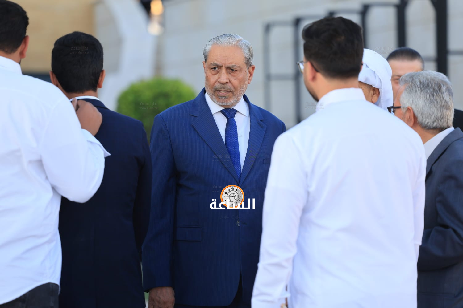 Madar Al-Saa Images 0.45400780271951857