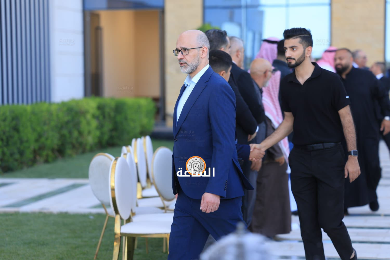 Madar Al-Saa Images 0.3804815369135691