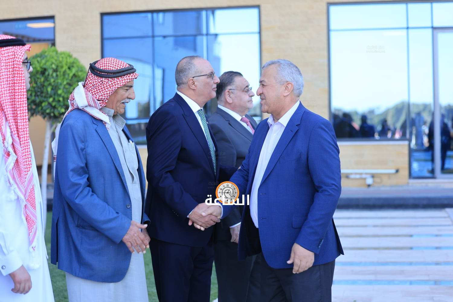 Madar Al-Saa Images 0.7012573748828345