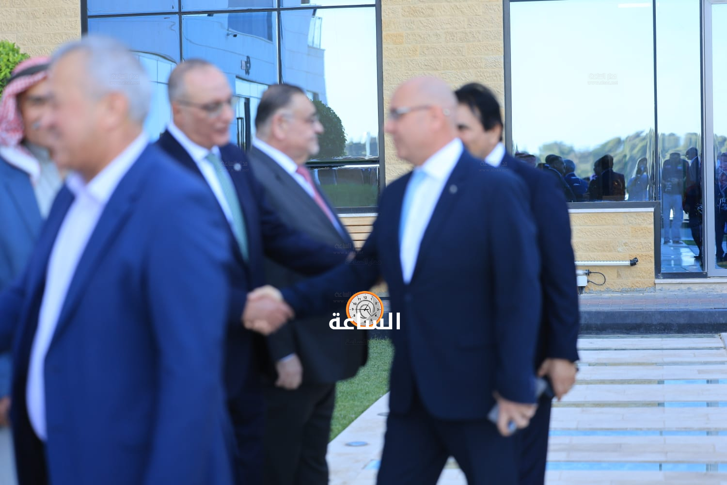 Madar Al-Saa Images 0.9374923262669081