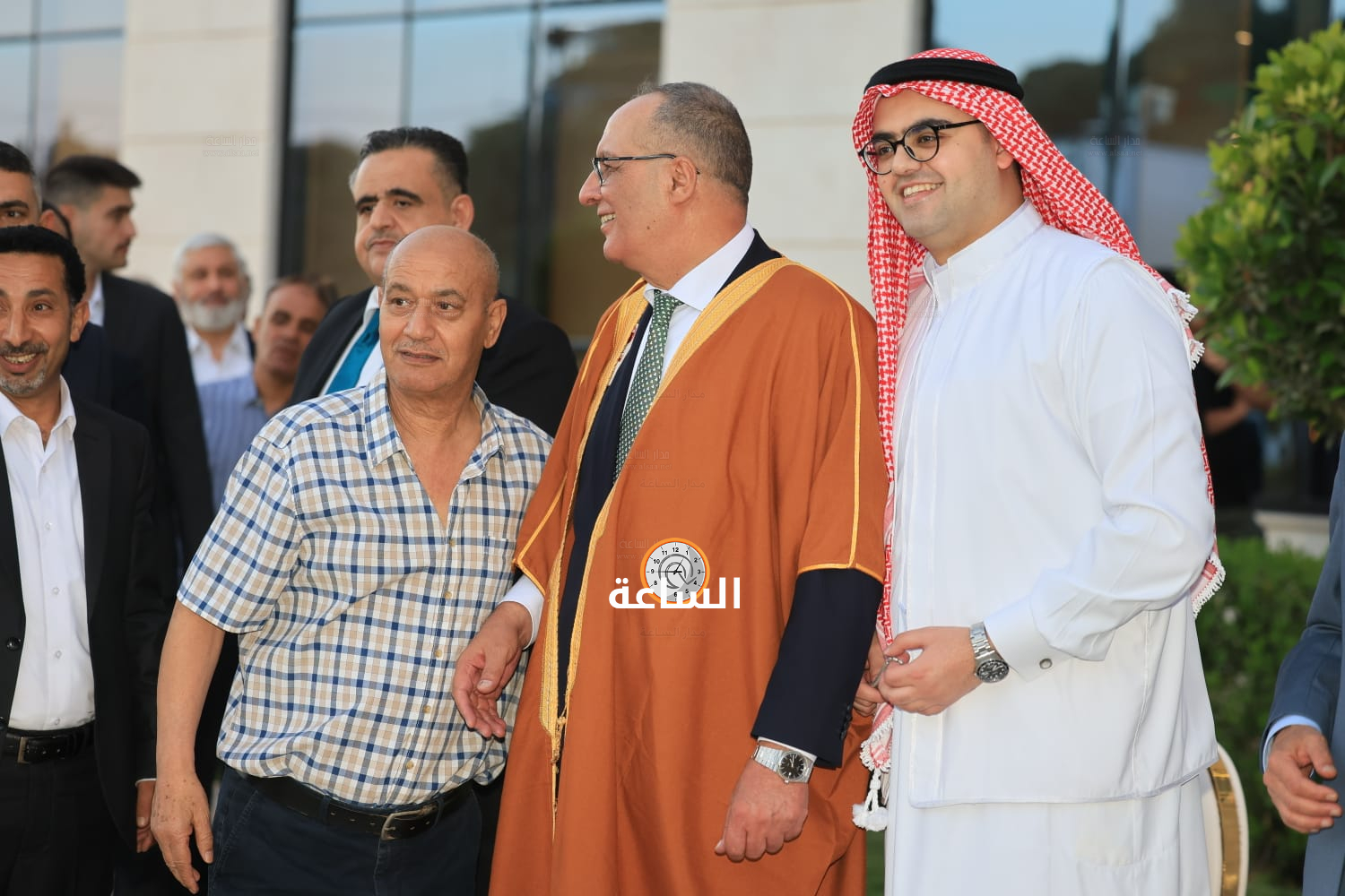 Madar Al-Saa Images 0.40819999191108236