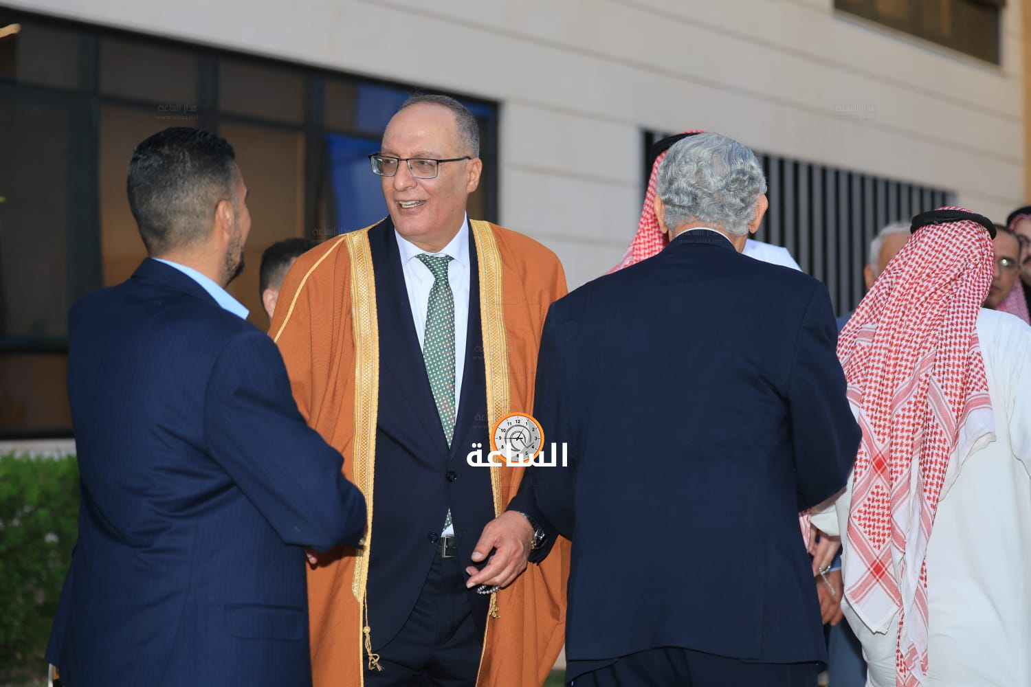 Madar Al-Saa Images 0.9649324565707246