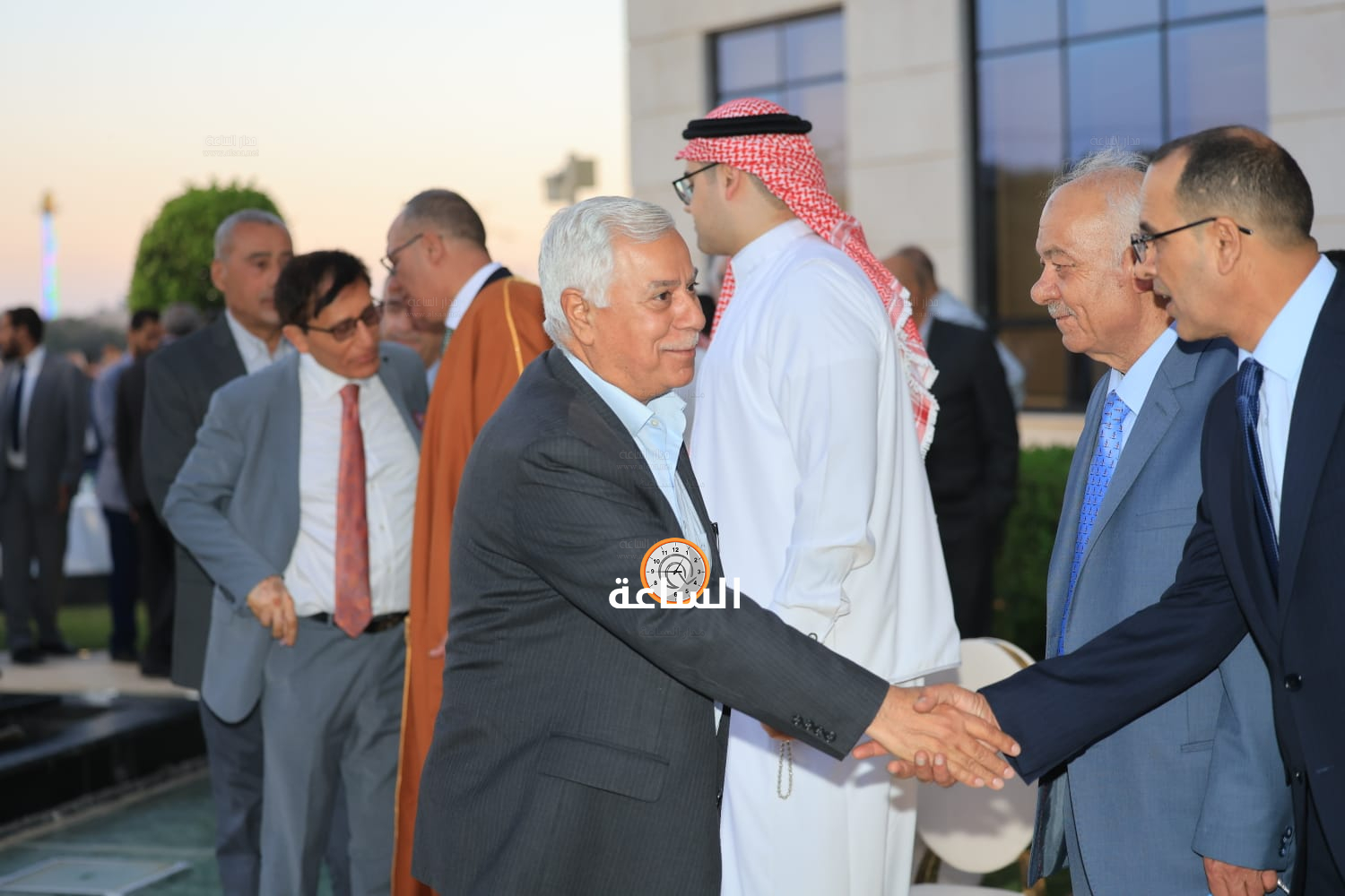 Madar Al-Saa Images 0.8197959944624871