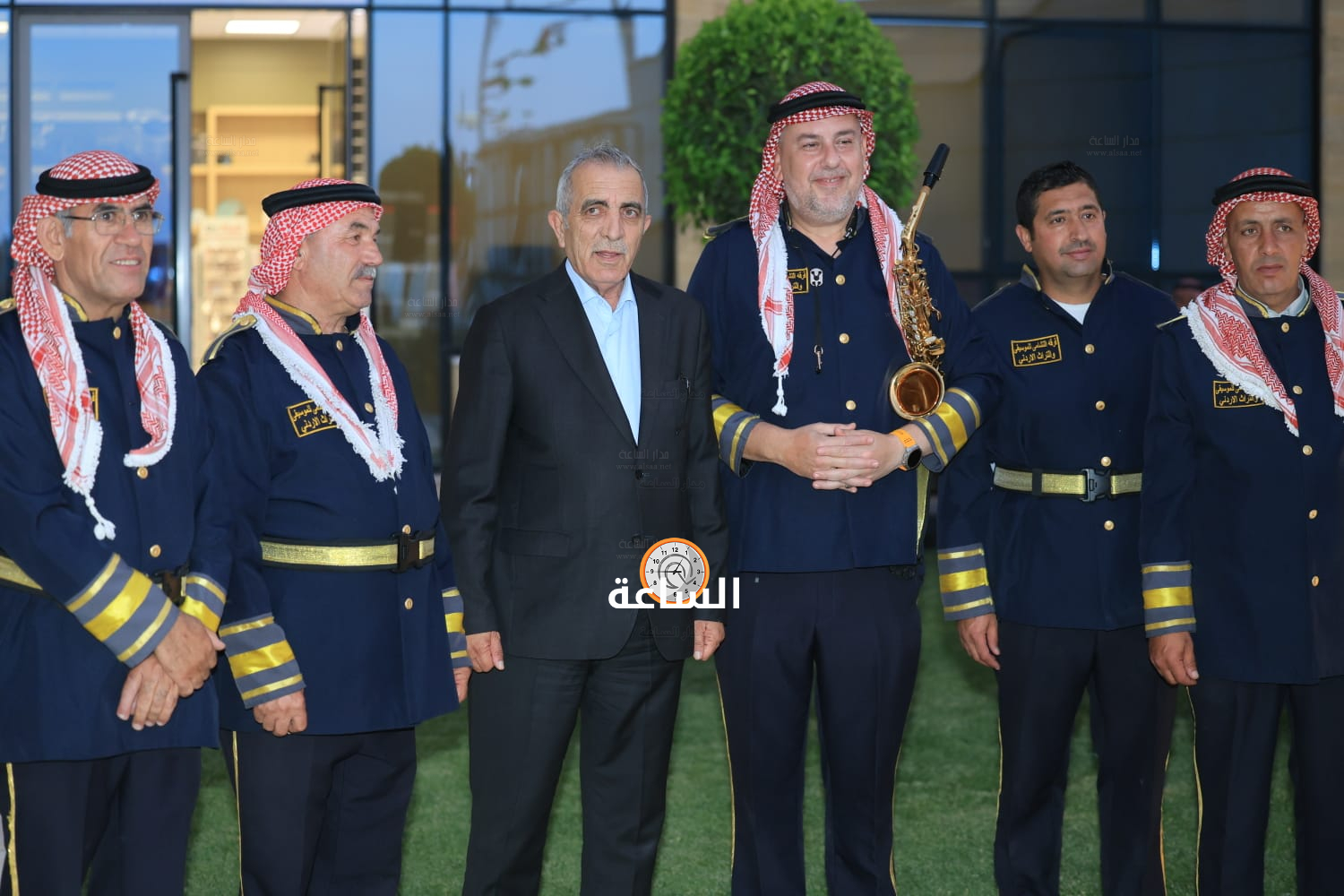 Madar Al-Saa Images 0.6763476593966895
