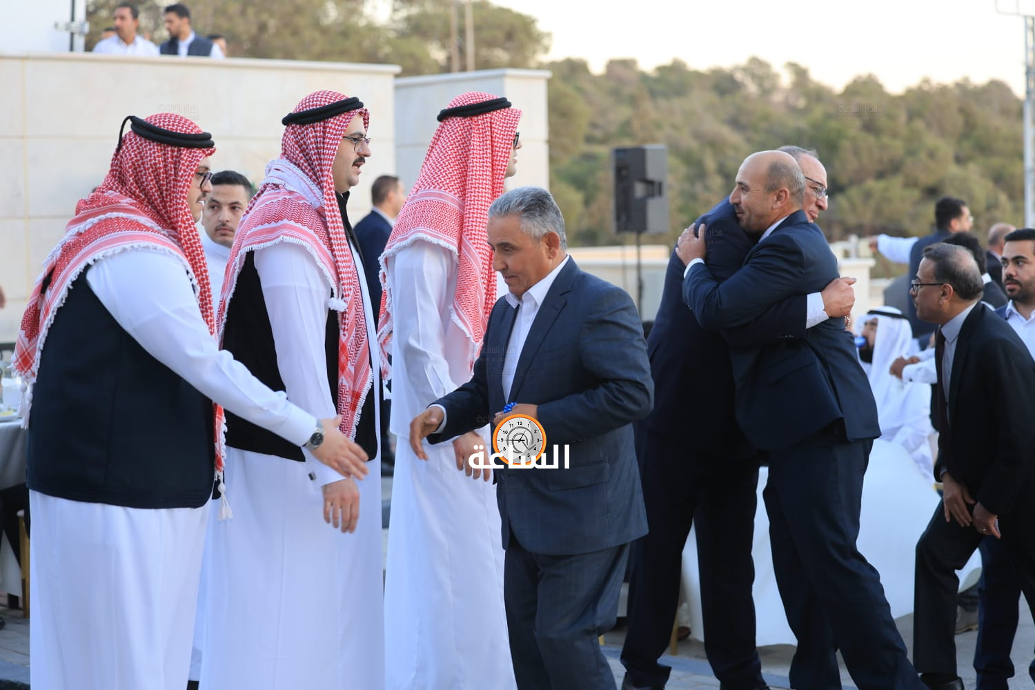 Madar Al-Saa Images 0.10129629422020303
