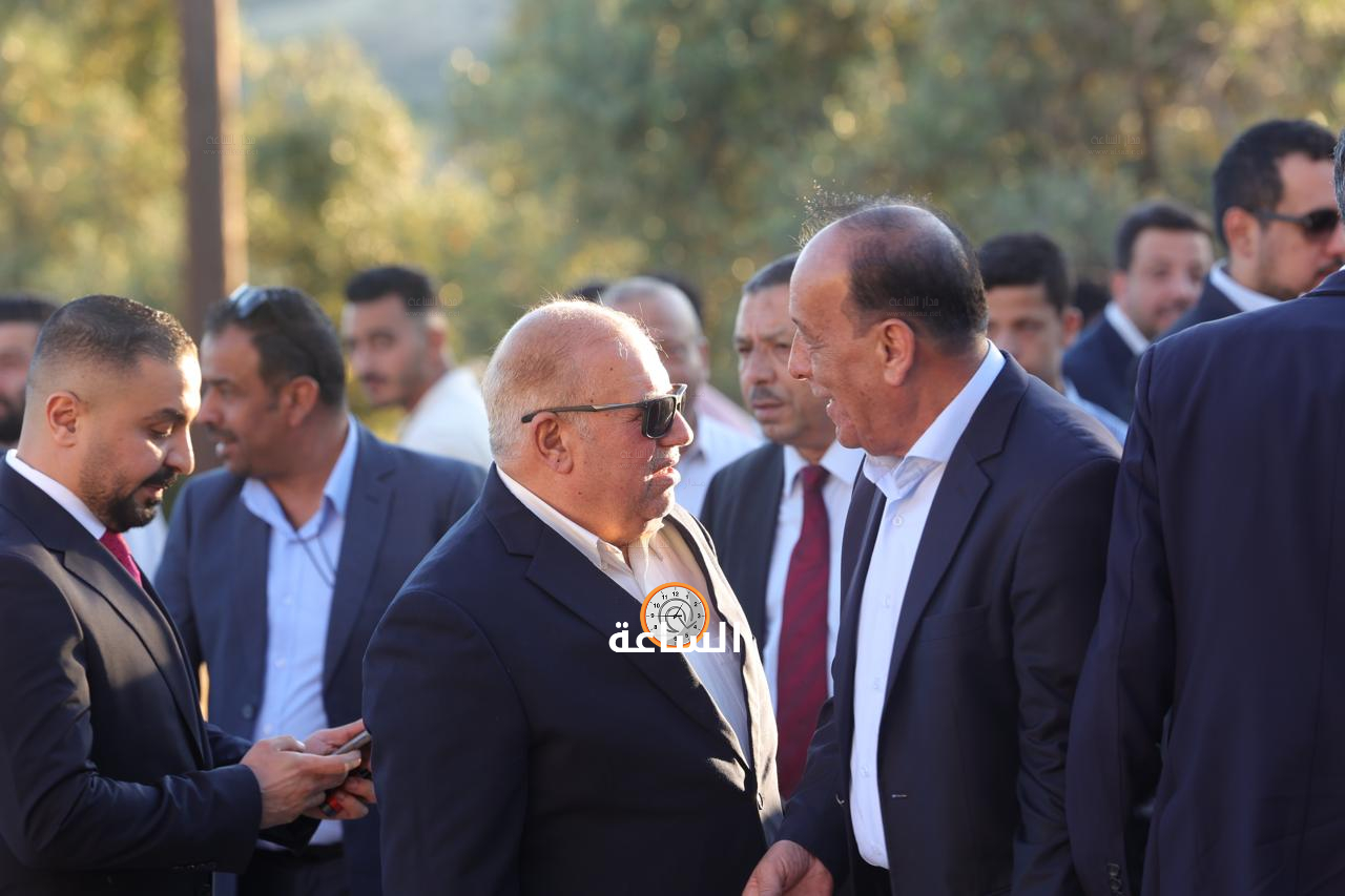 Madar Al-Saa Images 0.6811768617568539