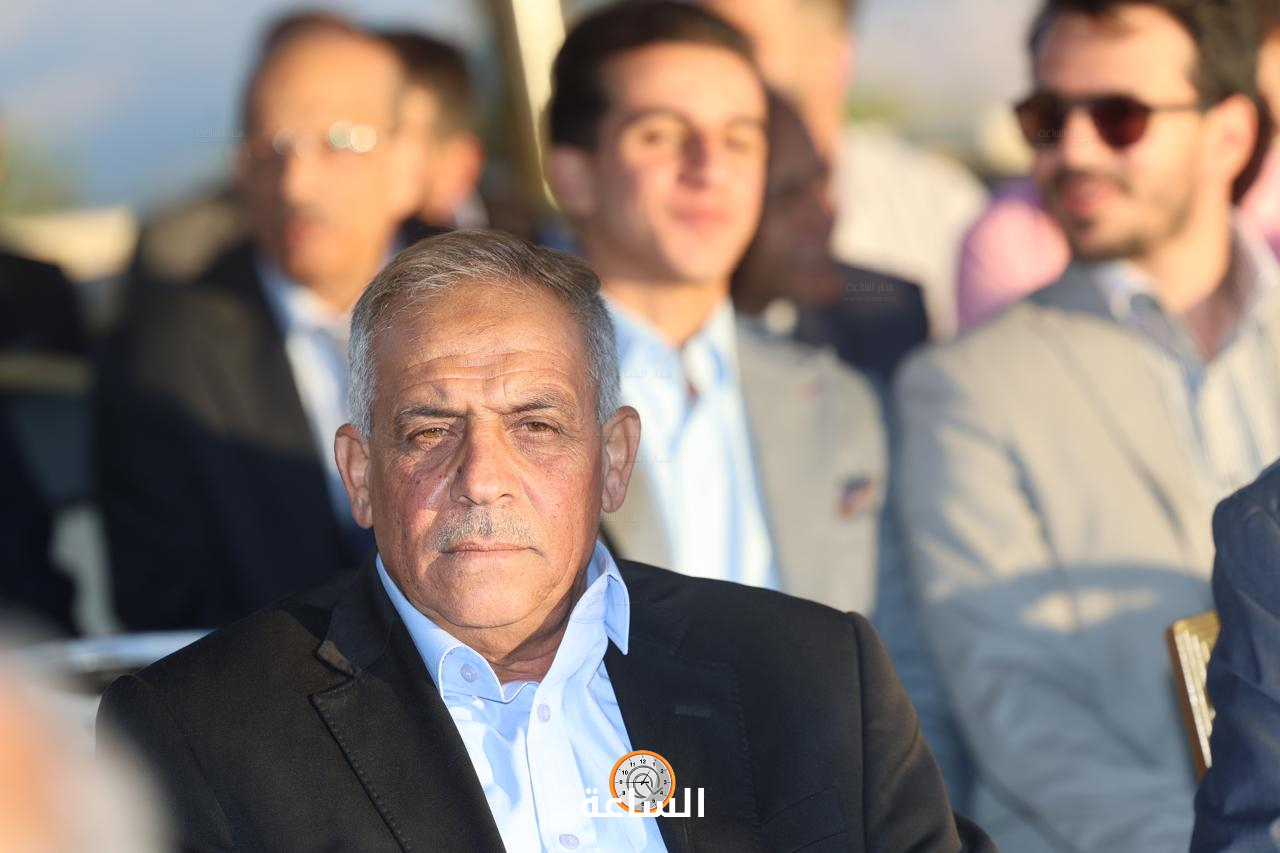 Madar Al-Saa Images 0.8876316535219368